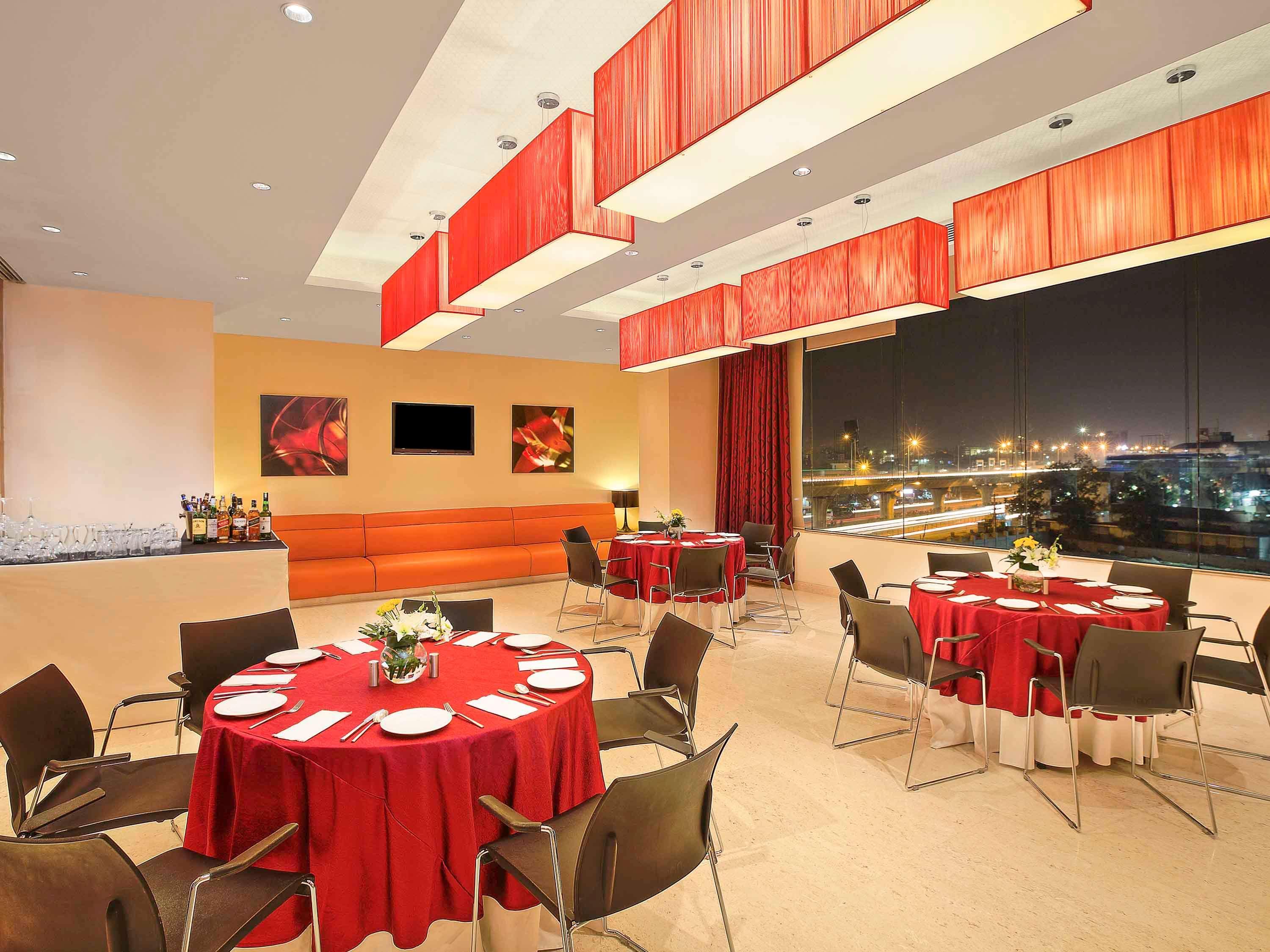 Hotel Ibis Bengaluru Hosur Road - An Accor Brand Exterior foto